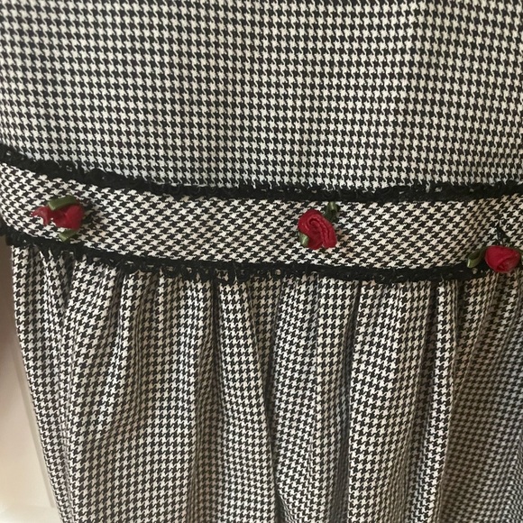 Puff sleeve houndstooth dress - Picture 2 of 3